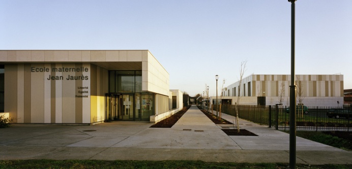 groupe scolaire jean jaurès - corbas (69)
Cliquez sur l'image pour plus d'information