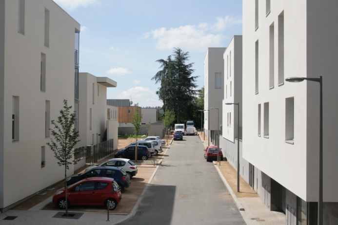  immeubles de logements et maisons passives - macon (71)
Cliquez sur l'image pour plus d'information